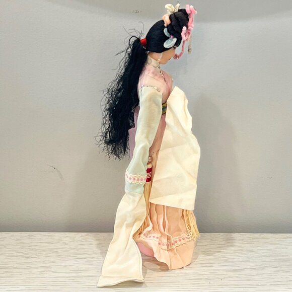 Vintage Oriental Chinese Court Lady Doll Geisha 11" Long Sleeves Souvenir - Picture 11 of 13